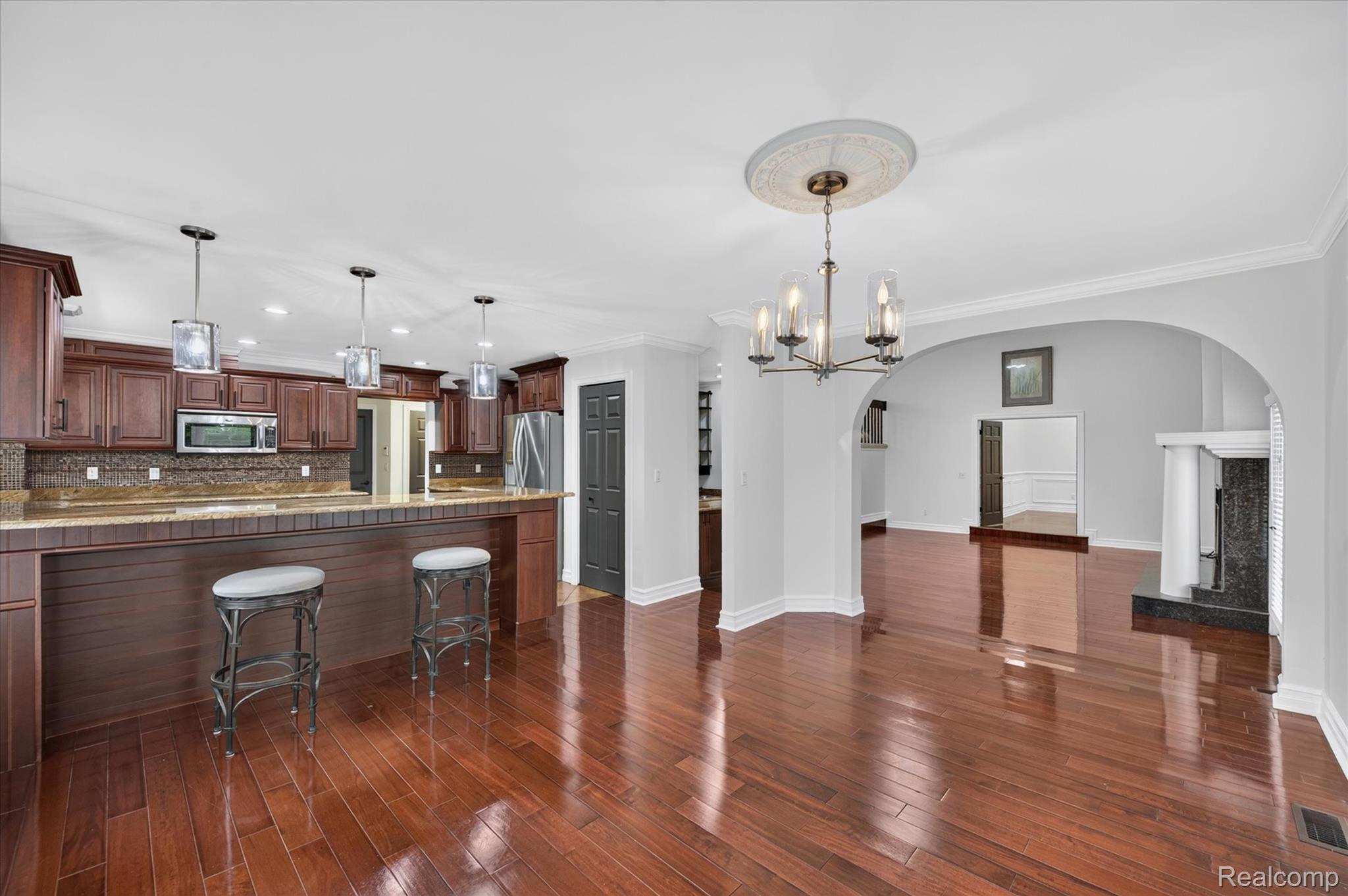 38808 Lancaster Drive Property Photo 15