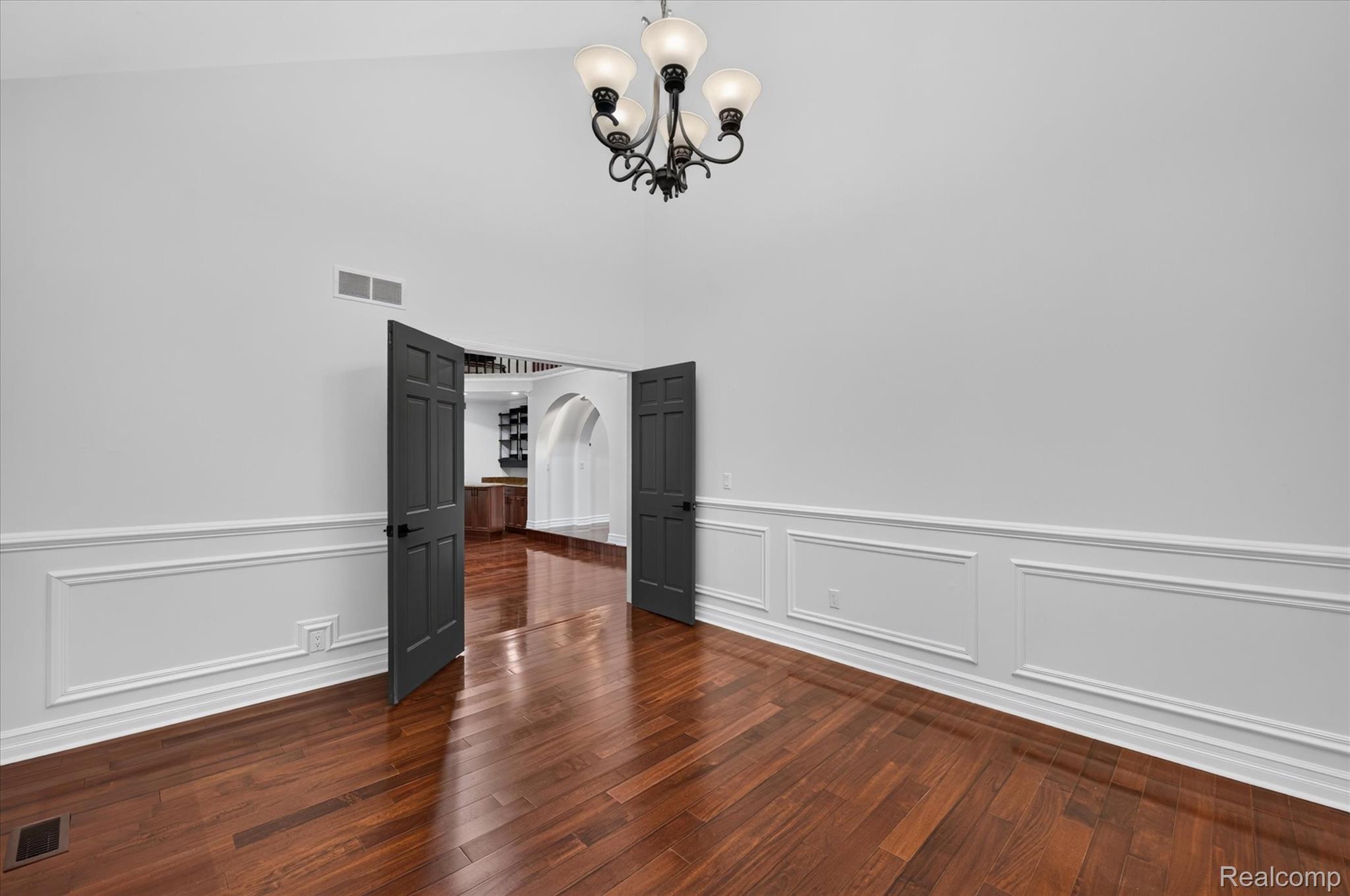 38808 Lancaster Drive Property Photo 25