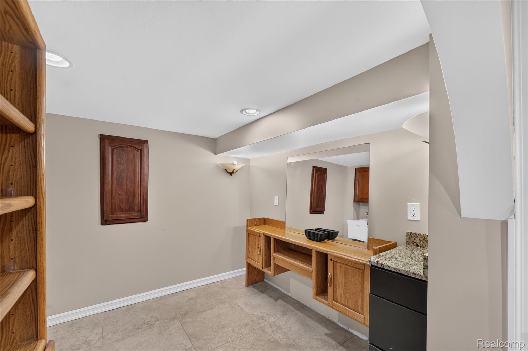 38808 Lancaster Drive Property Photo 47