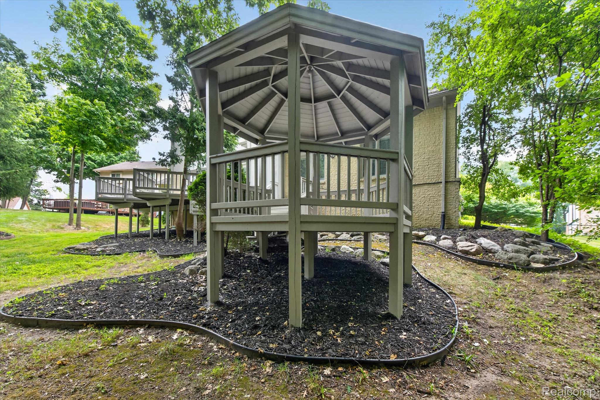 38808 Lancaster Drive Property Photo 59