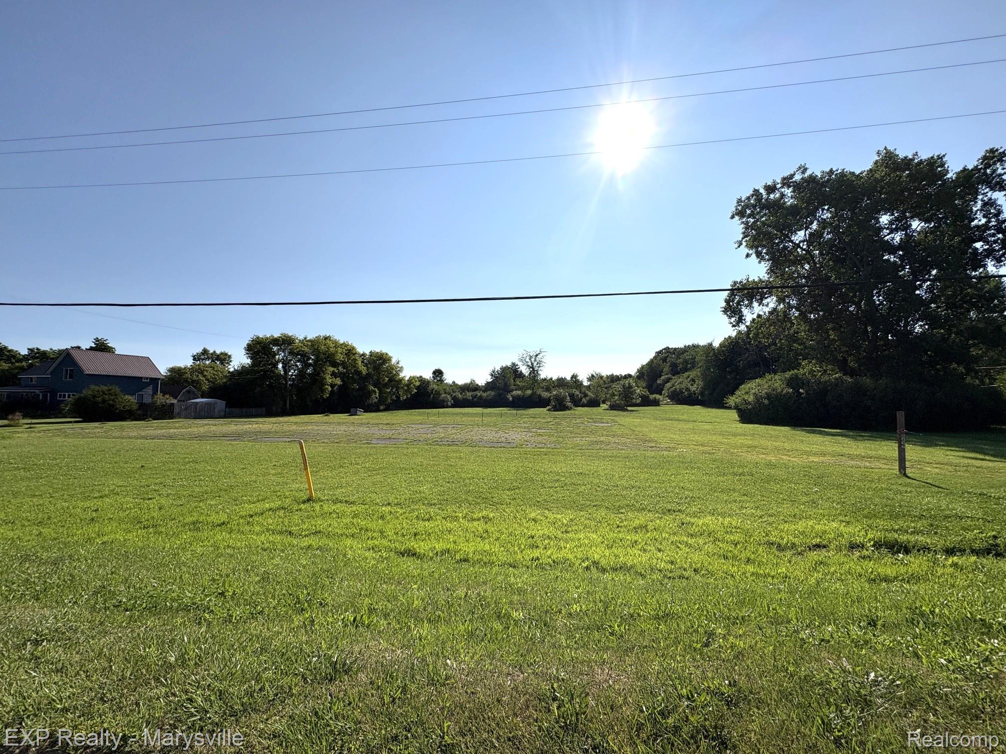 8422 Brockway Road Property Photo 6