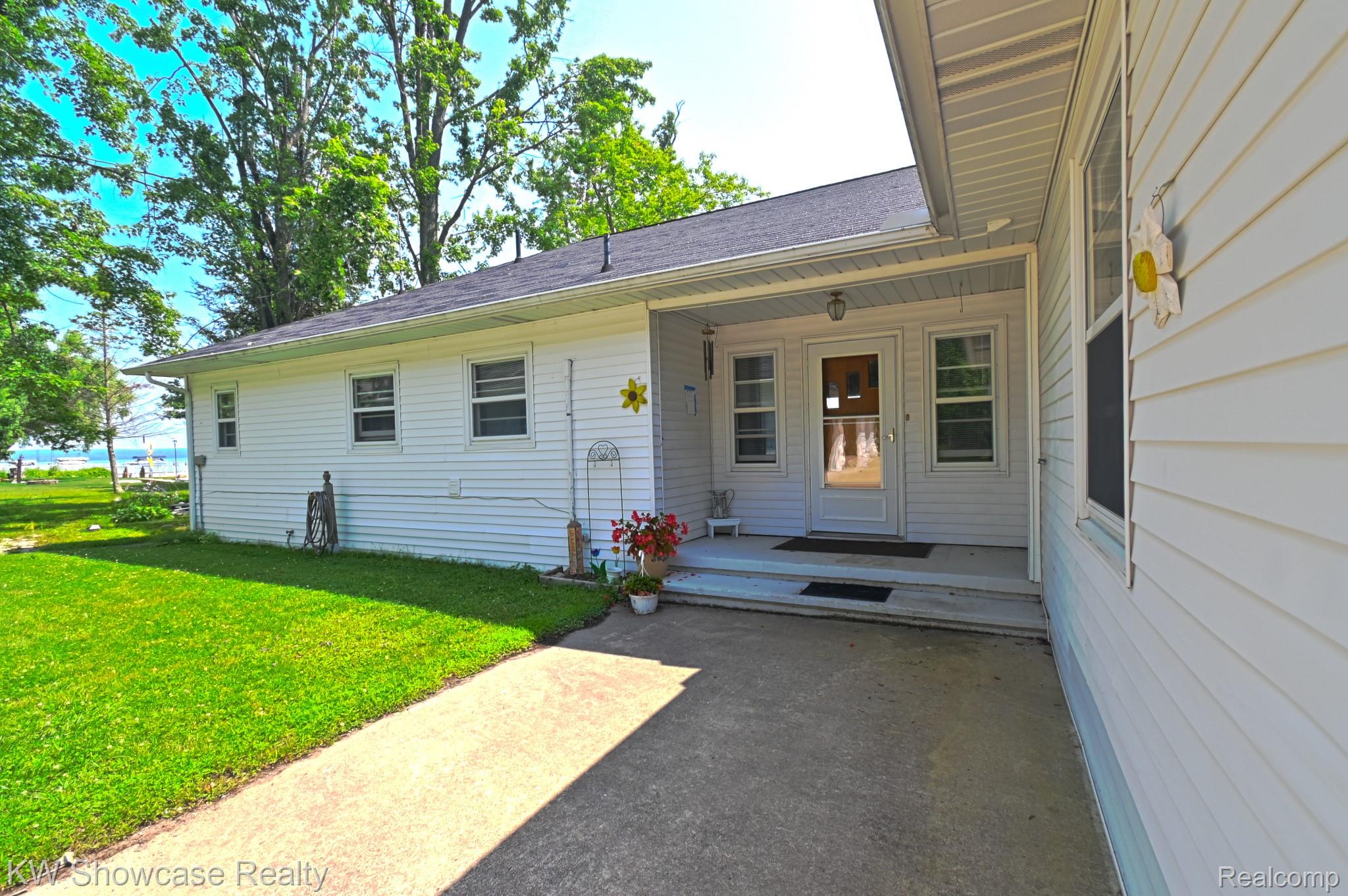 3230 W Burt Lake Road Property Photo 8