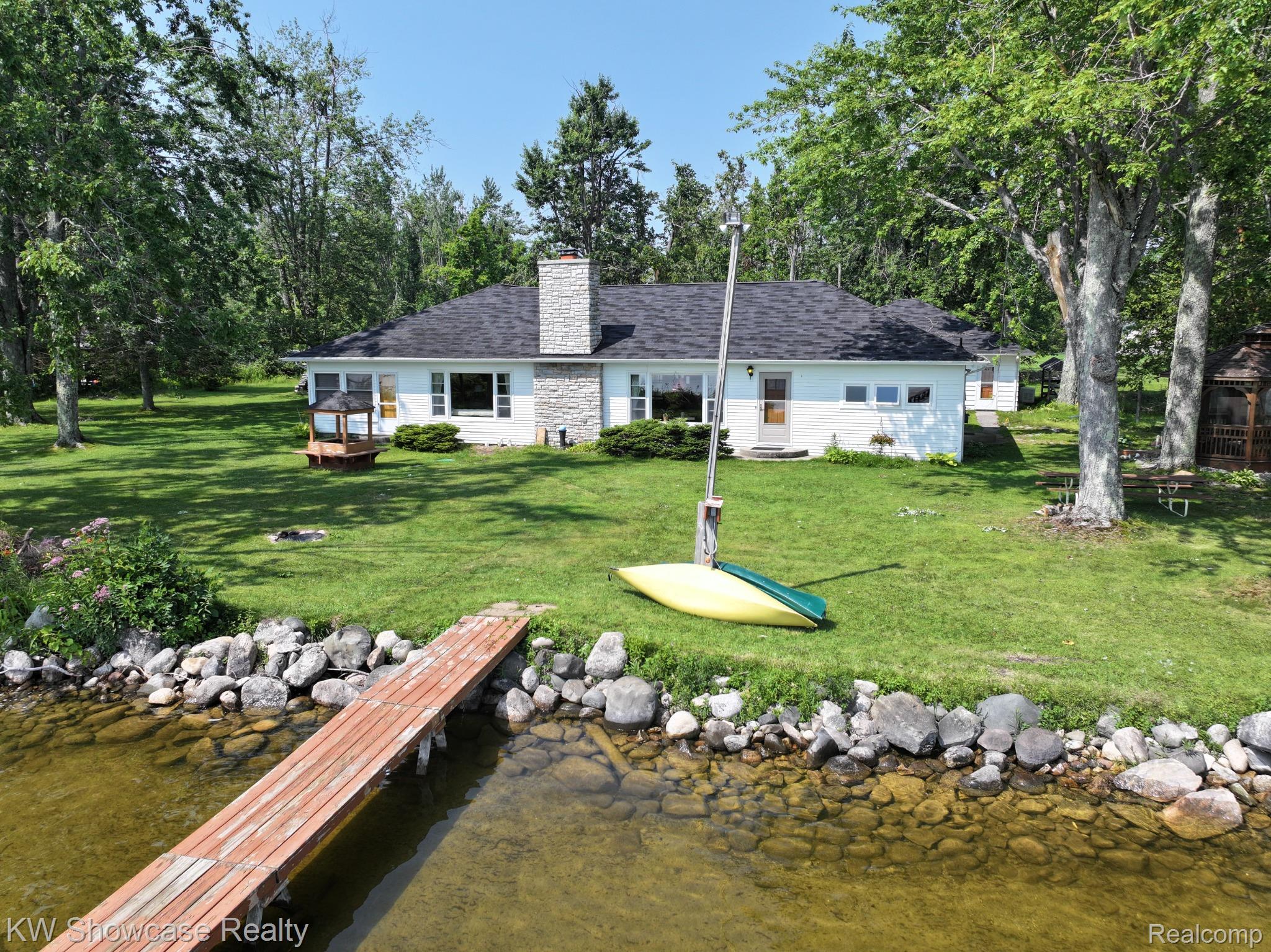 3230 W Burt Lake Road Property Photo 9