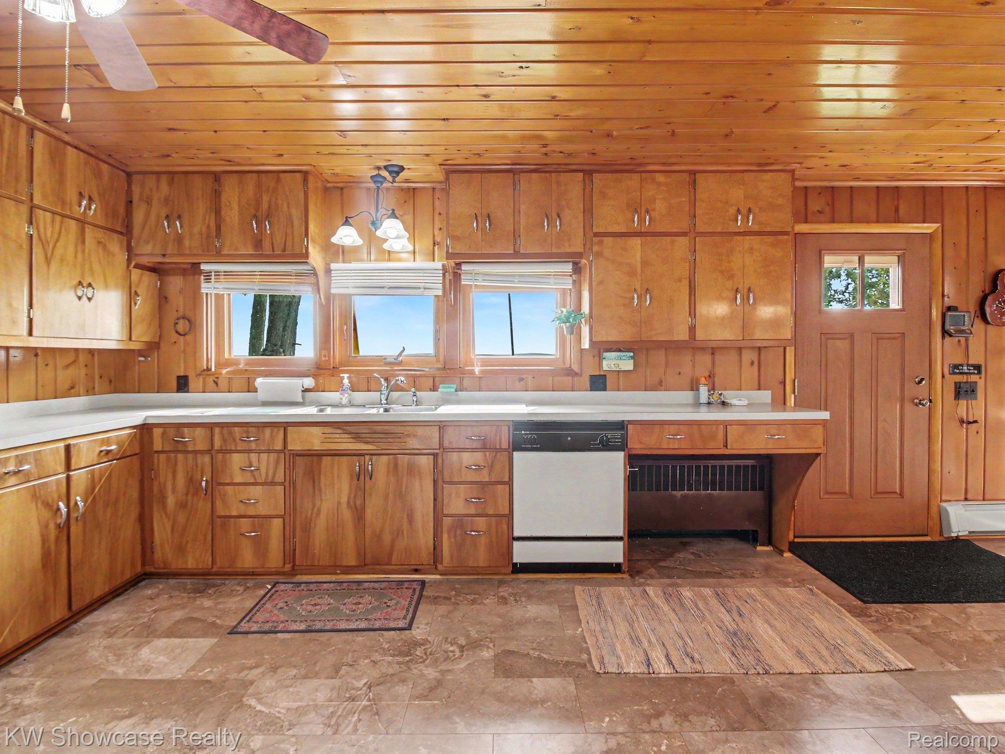 3230 W Burt Lake Road Property Photo 22