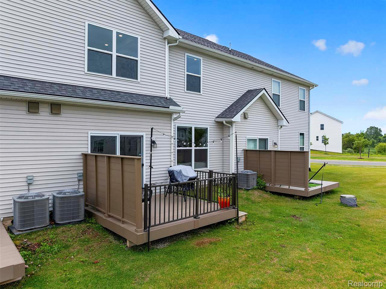 506 Maize Loop Property Photo 9