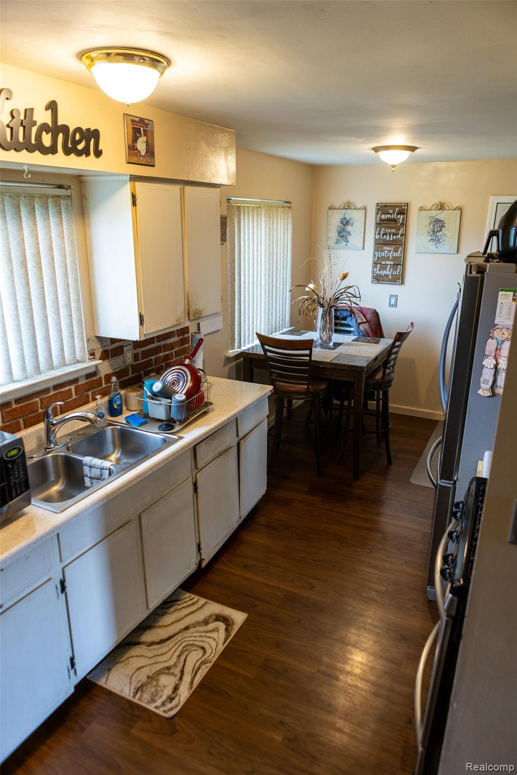 15167 Meadow Street Property Photo 6