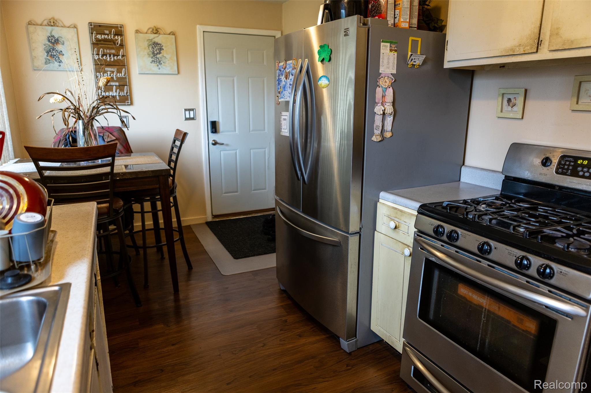 15167 Meadow Street Property Photo 7