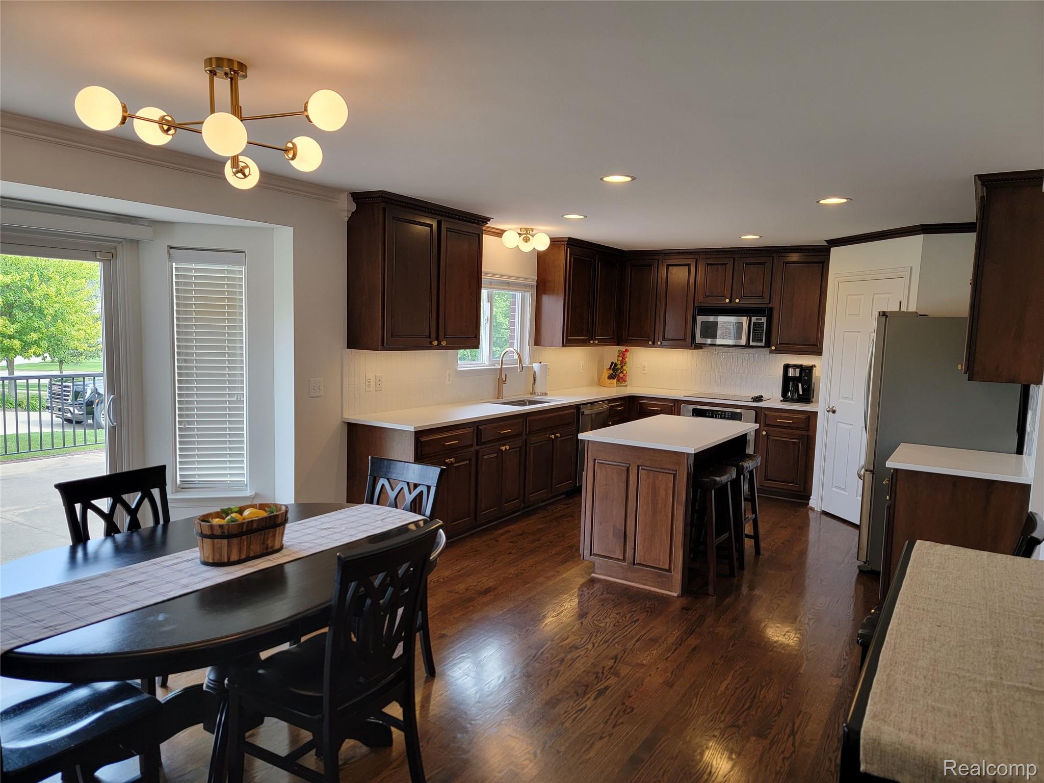 55958 Ashbrooke Drive Property Photo 7