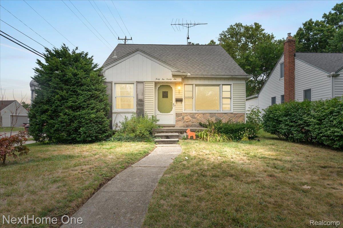 4296 Phillips Avenue Property Photo 1