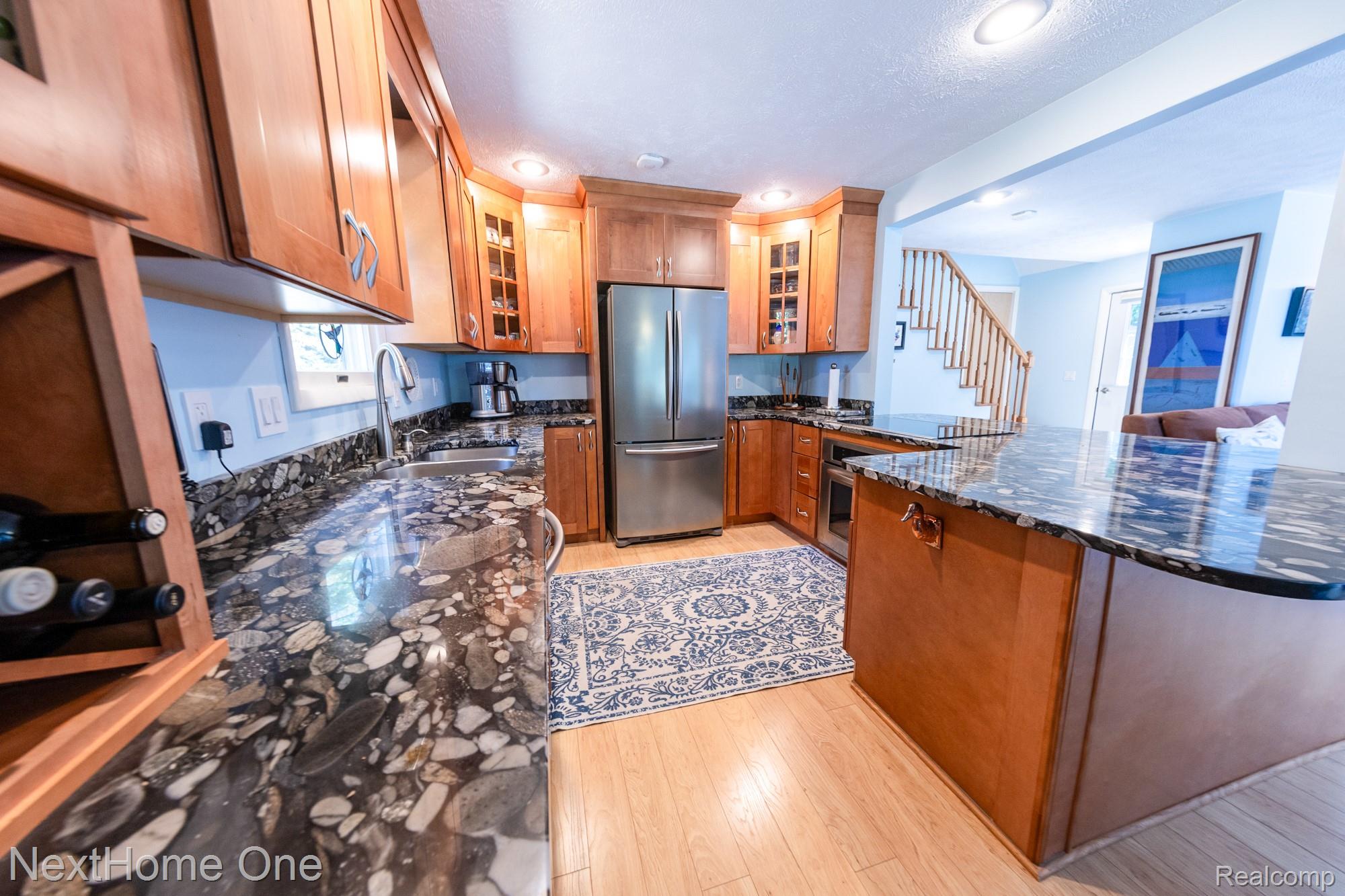 28095 Driftwood Court Property Photo 10