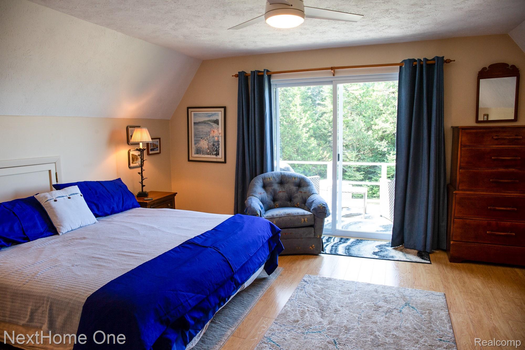 28095 Driftwood Court Property Photo 18