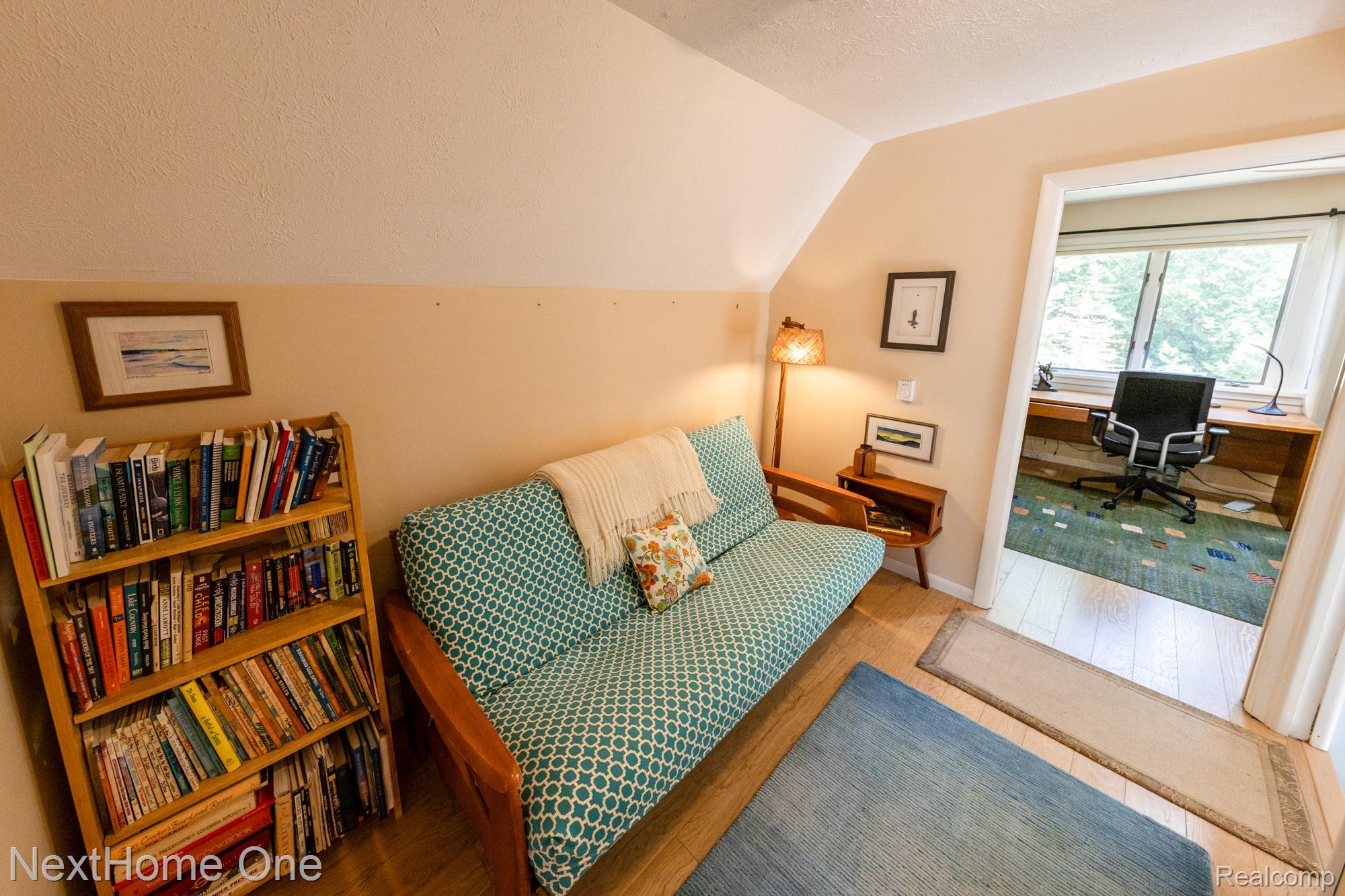 28095 Driftwood Court Property Photo 21
