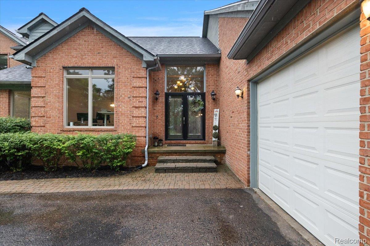 4700 Botany Glen Property Photo 4