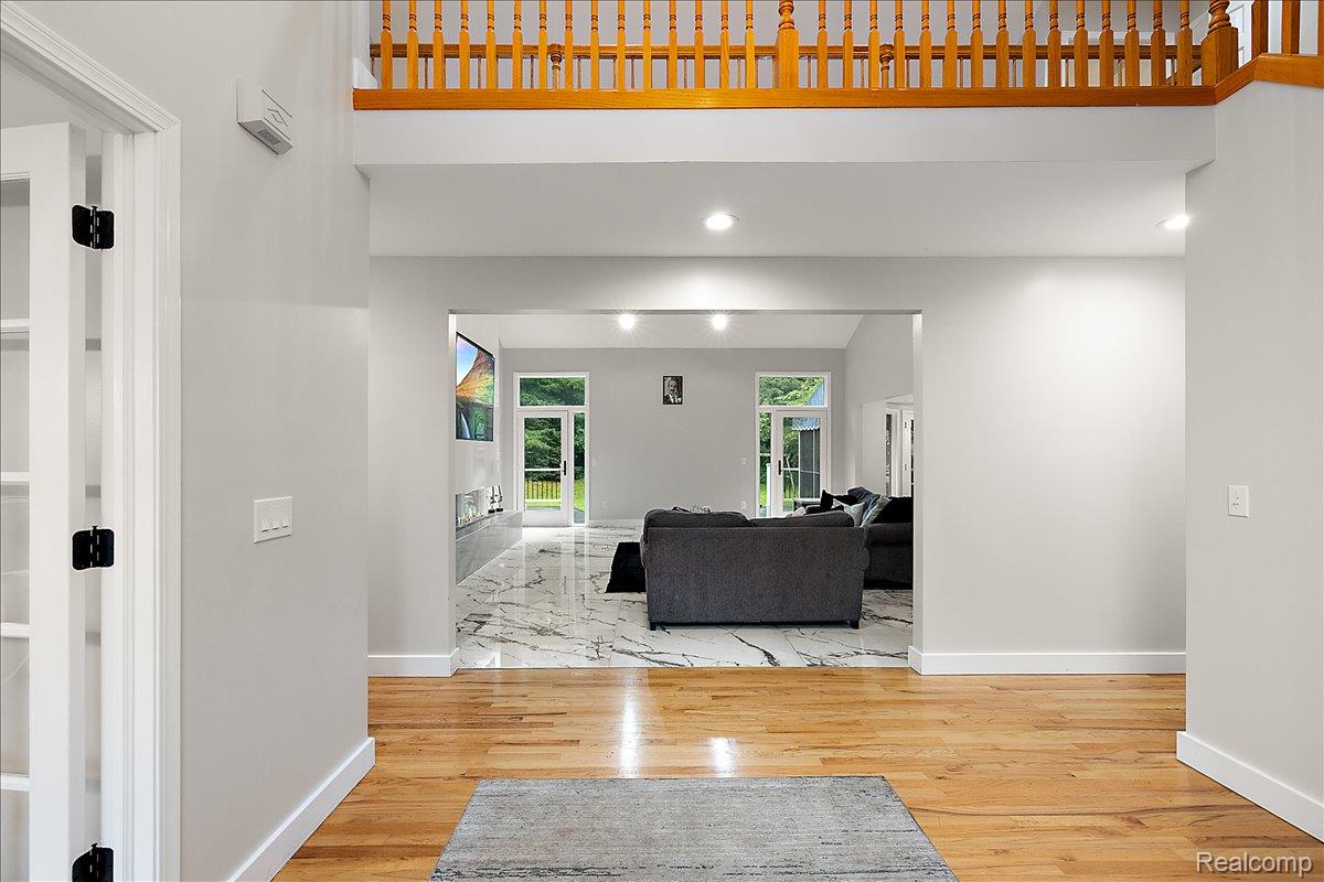 4700 Botany Glen Property Photo 6