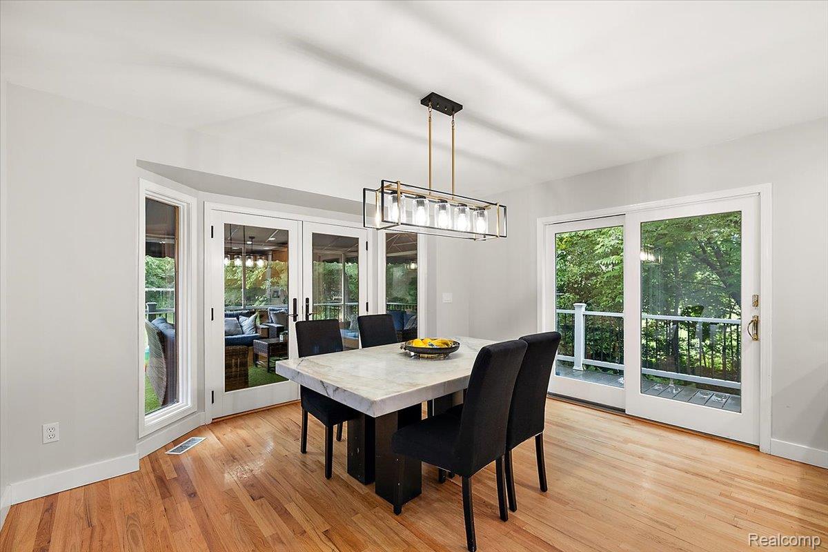 4700 Botany Glen Property Photo 13