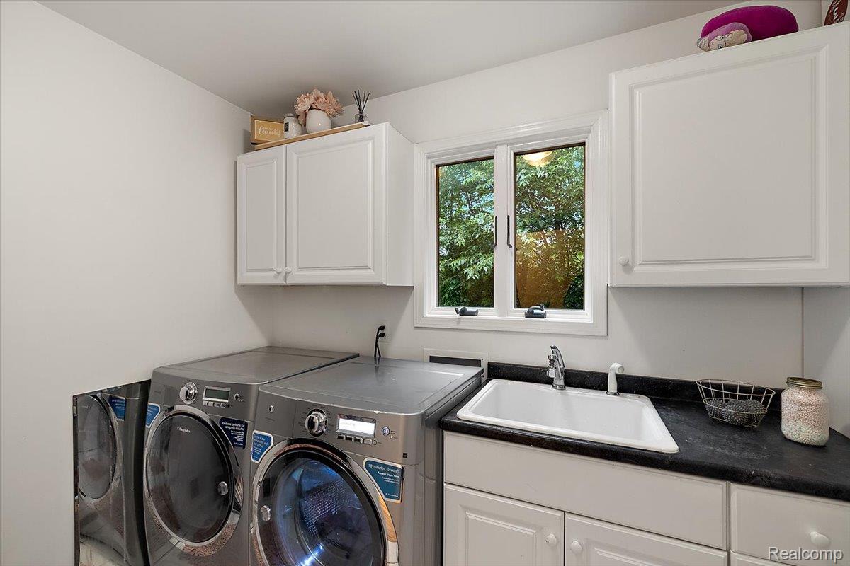 4700 Botany Glen Property Photo 18