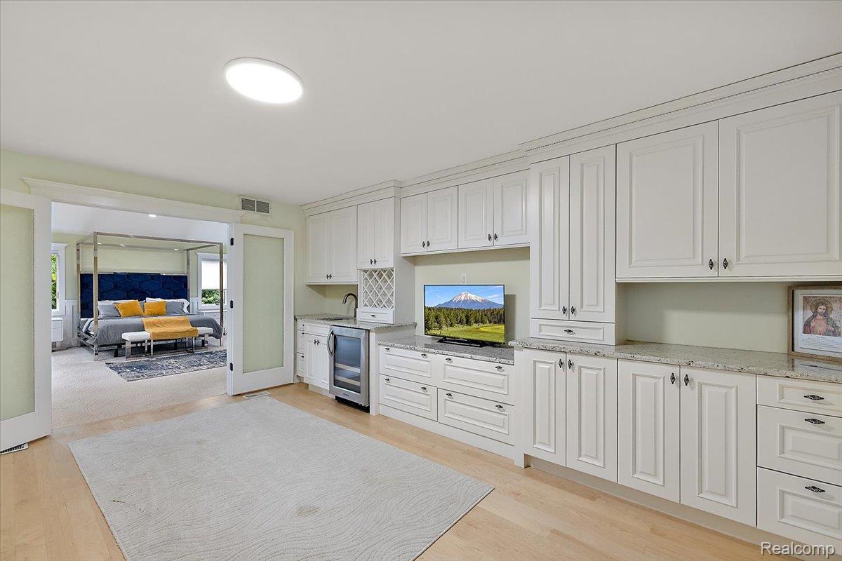 4700 Botany Glen Property Photo 32