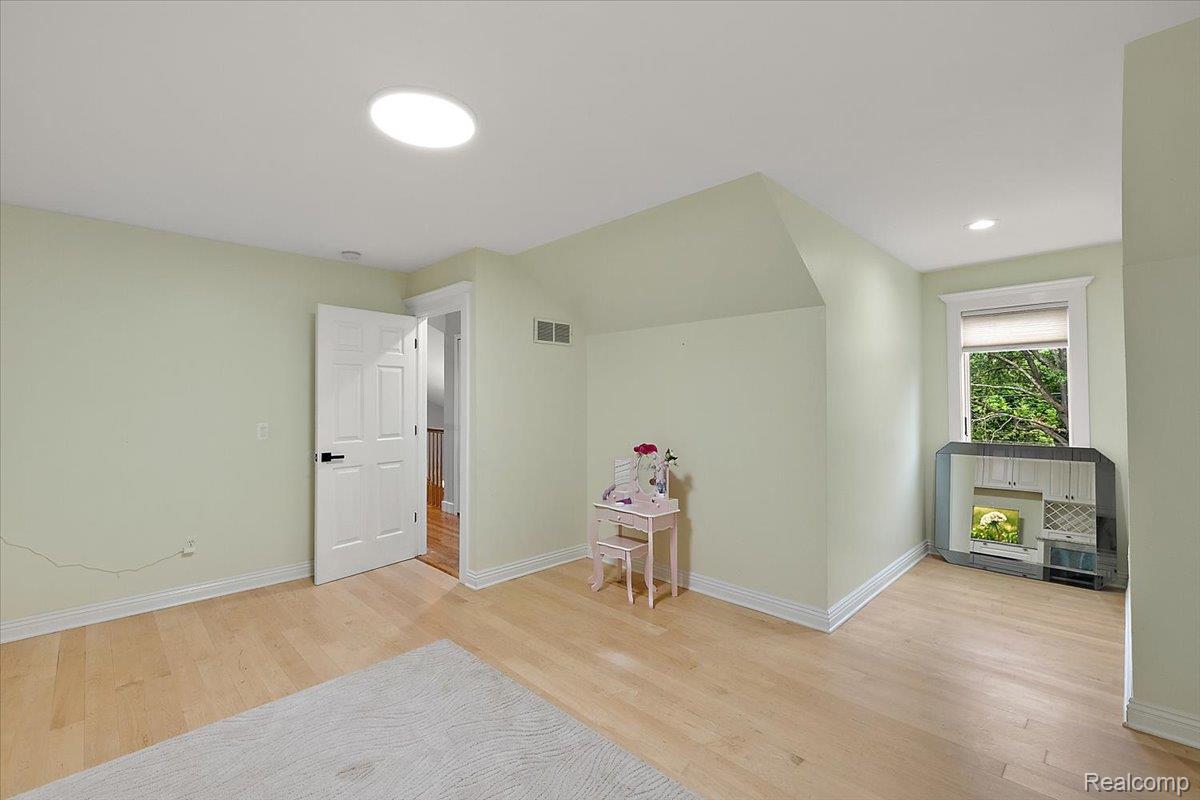 4700 Botany Glen Property Photo 35