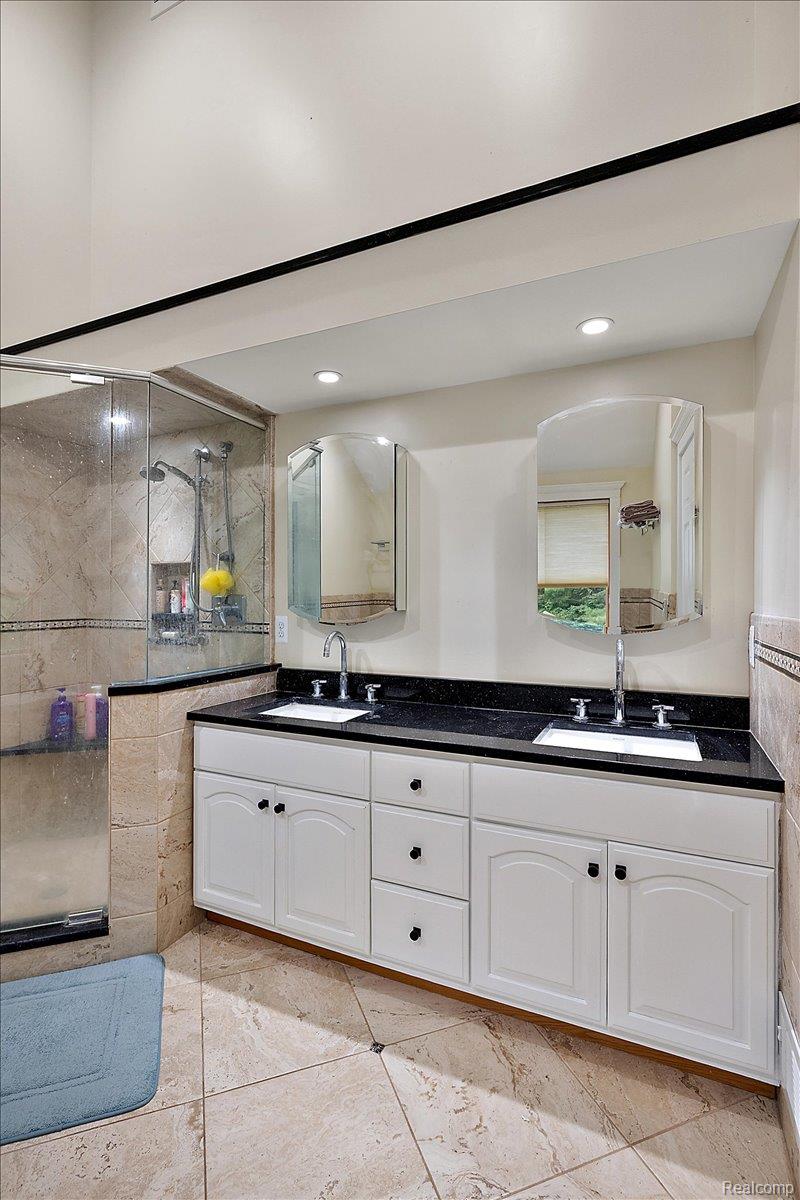 4700 Botany Glen Property Photo 40