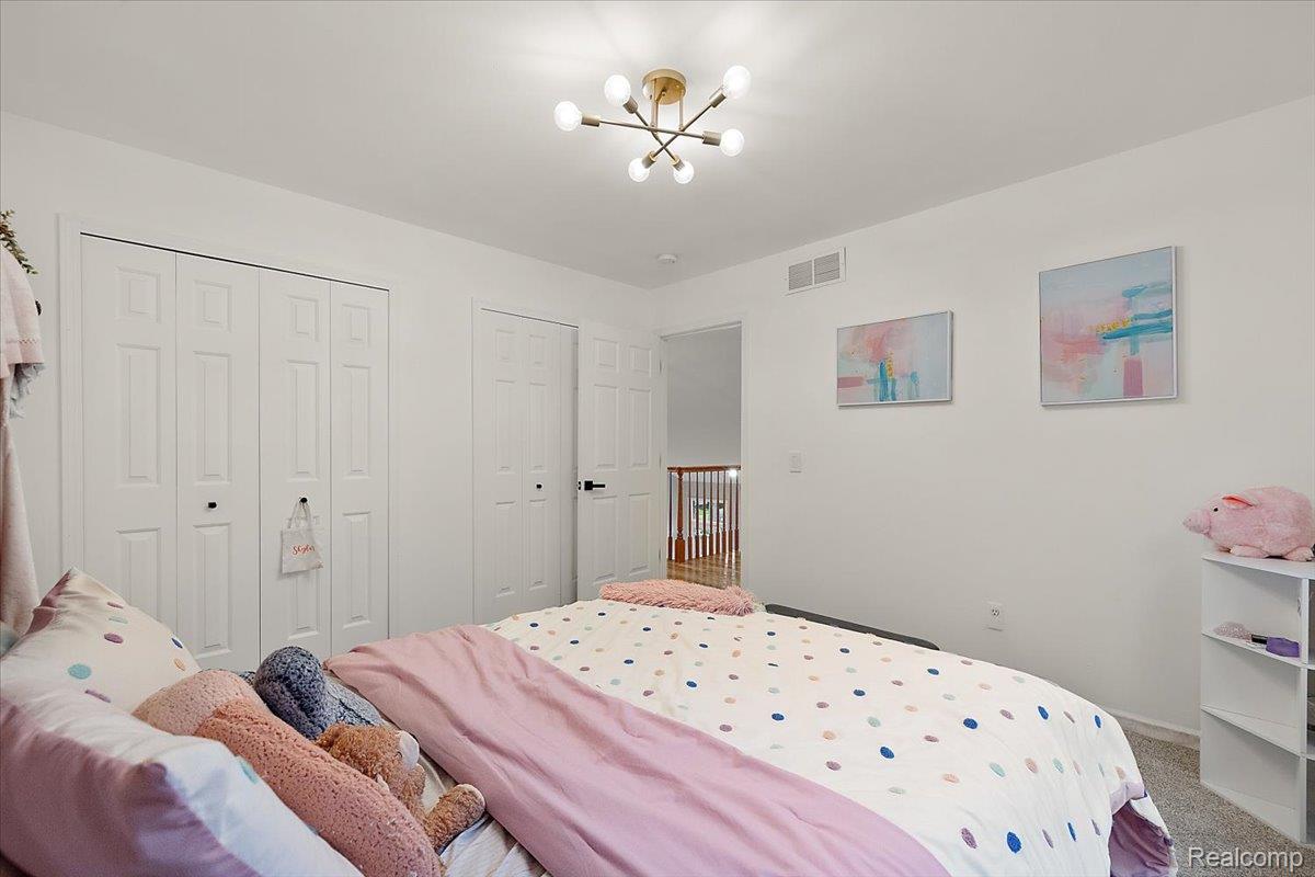 4700 Botany Glen Property Photo 44