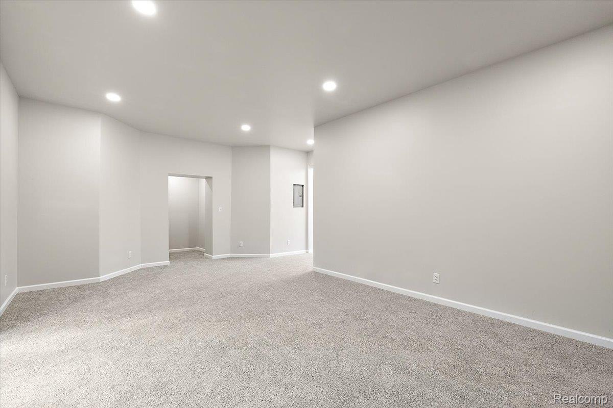 4700 Botany Glen Property Photo 53