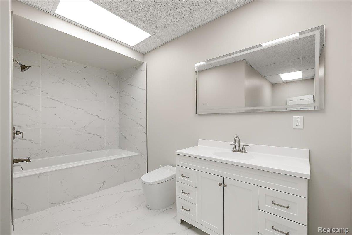 4700 Botany Glen Property Photo 55