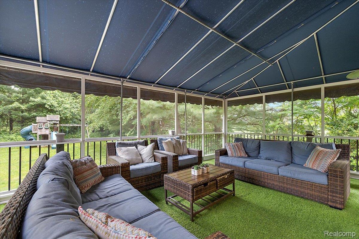 4700 Botany Glen Property Photo 62