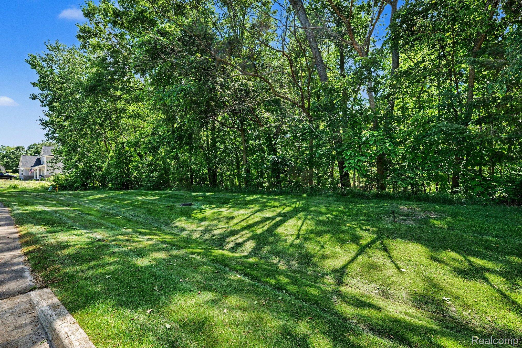 00 Deer Ridge Trail Property Photo 2