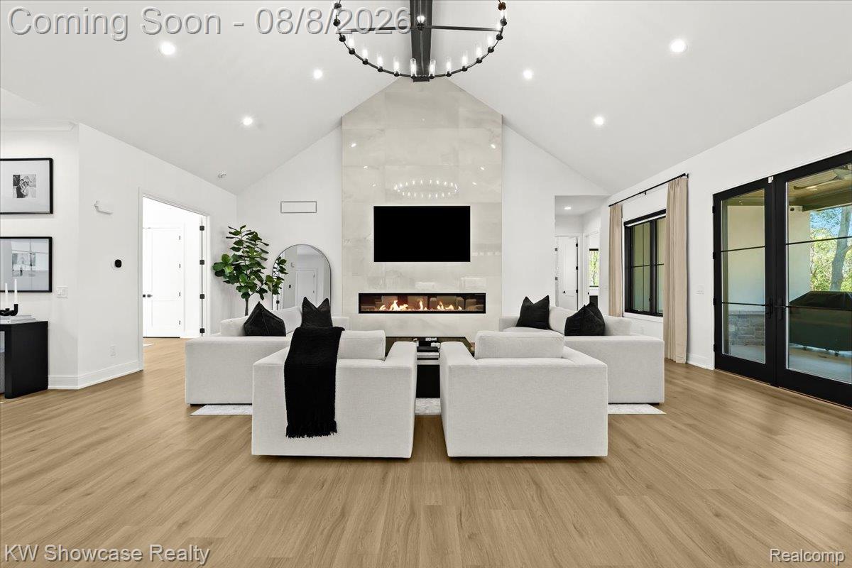 910 Hill Hollow Lane Property Photo 11