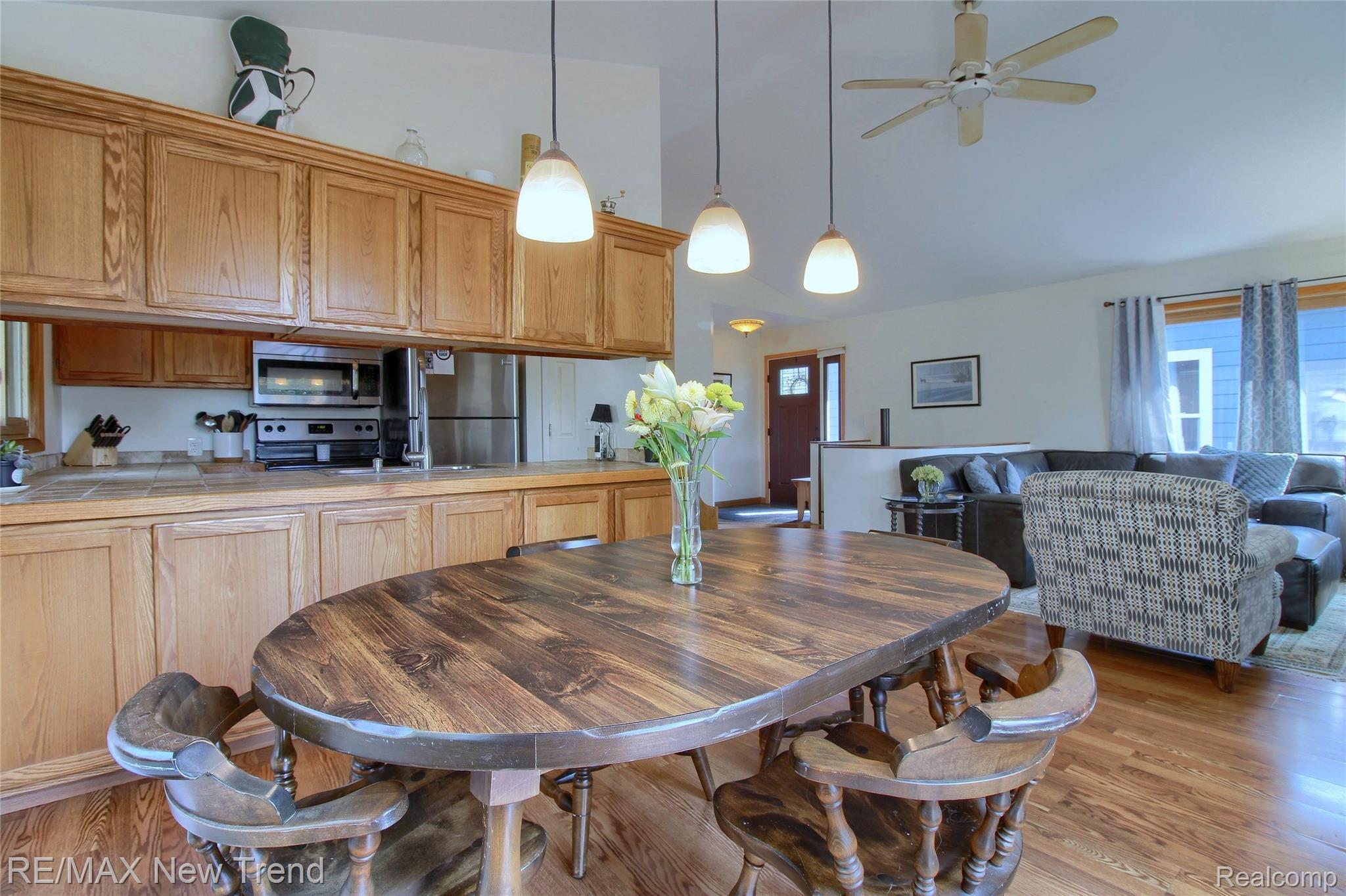 2475 Jackson Boulevard Property Photo 12