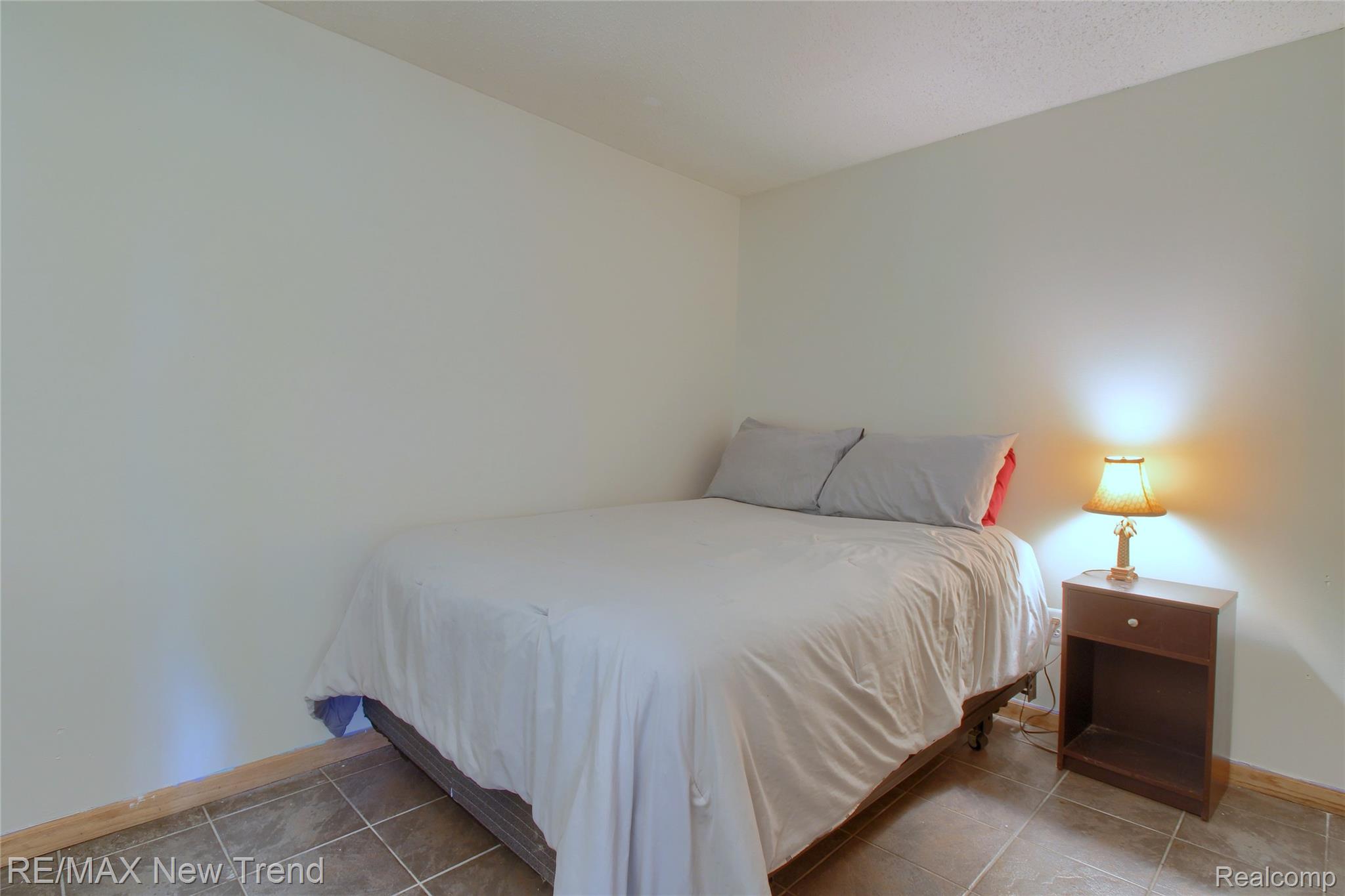 2475 Jackson Boulevard Property Photo 24