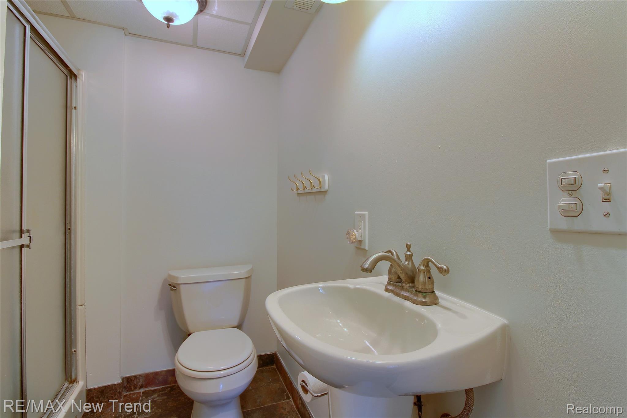 2475 Jackson Boulevard Property Photo 30