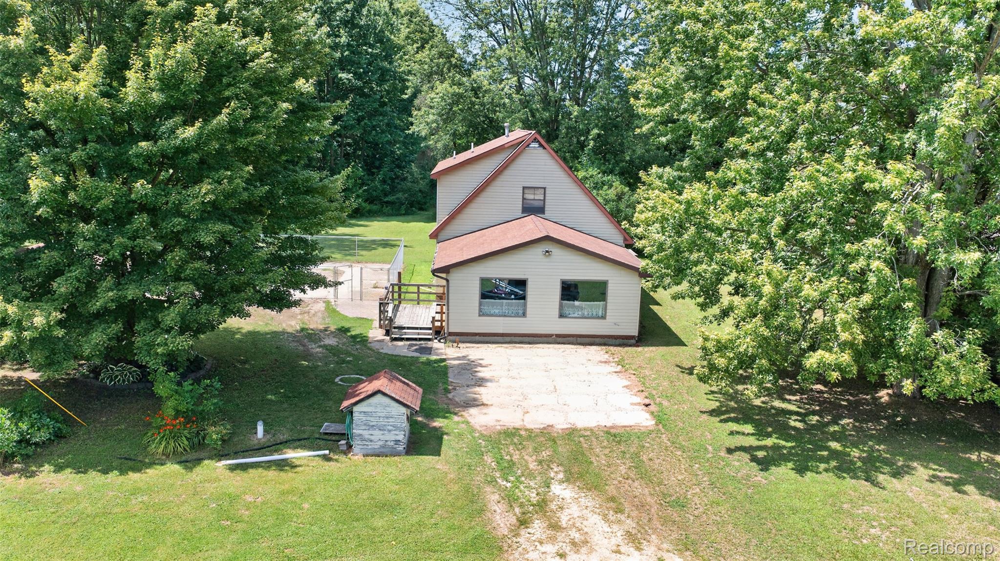 3775 W Saginaw Road Property Photo 2