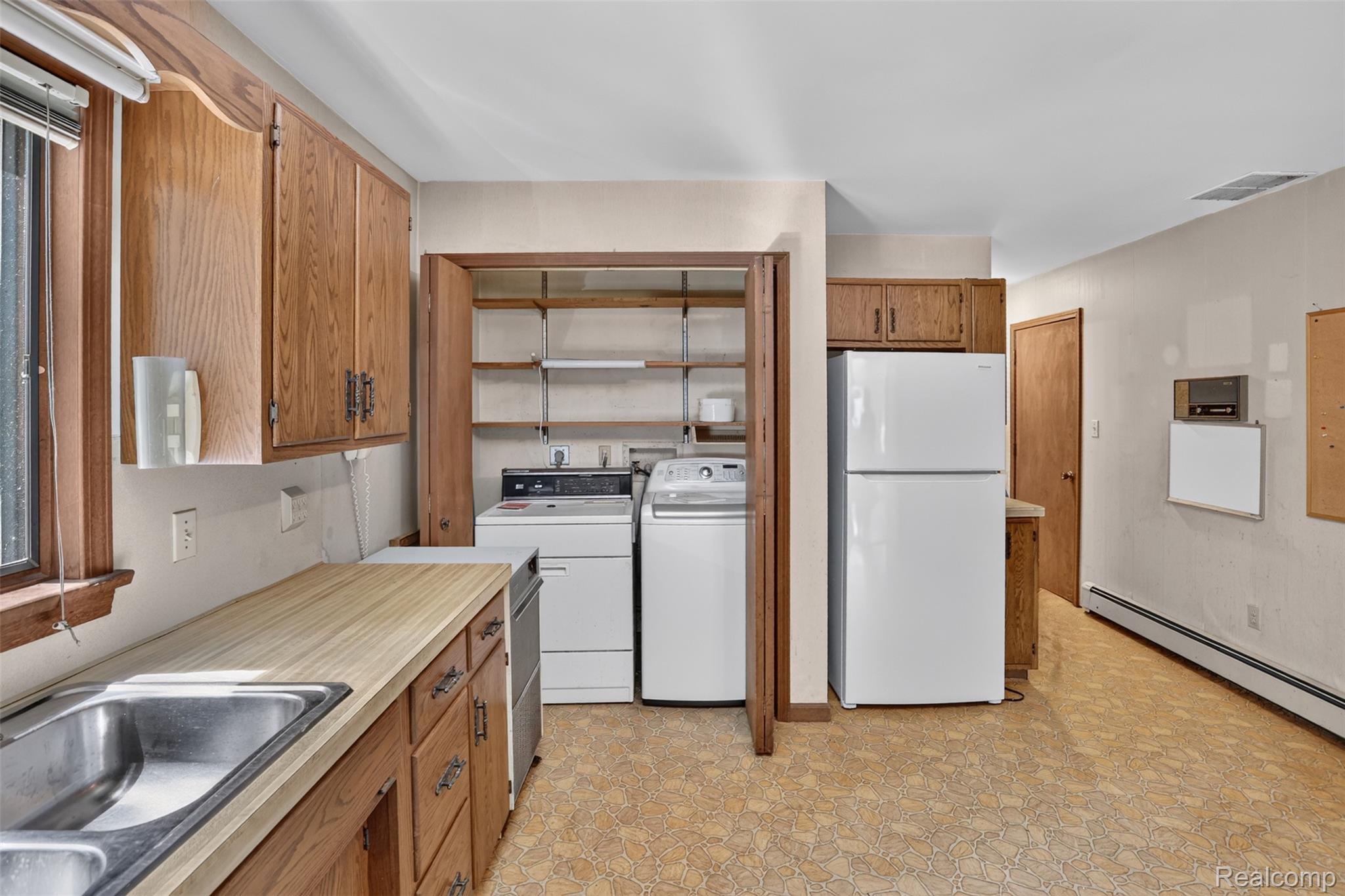 3775 W Saginaw Road Property Photo 5
