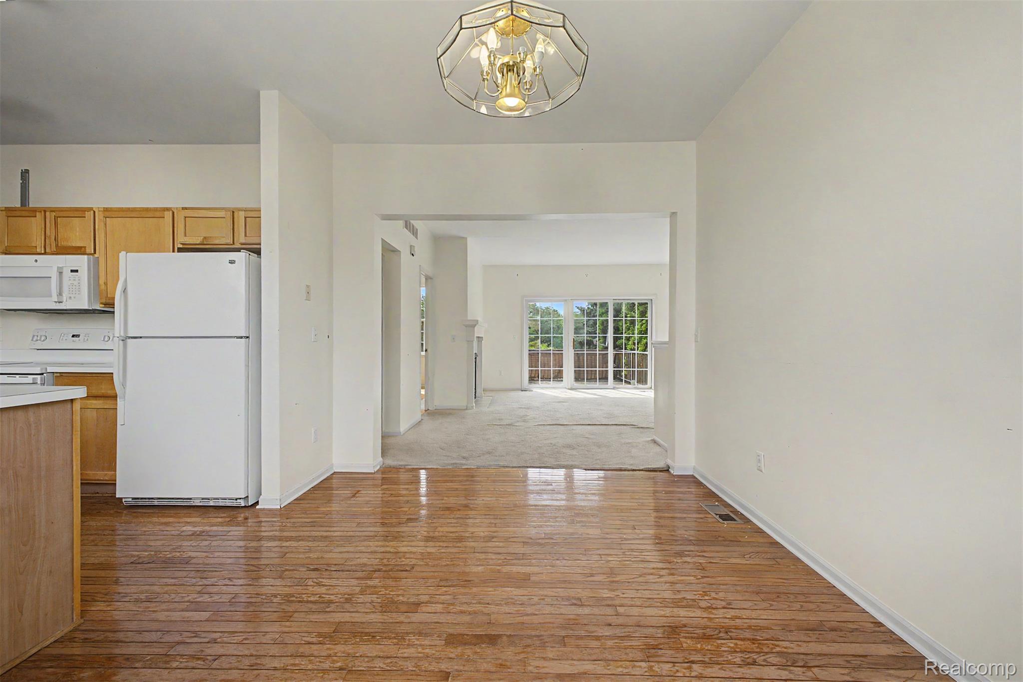 9 Lyons Court Property Photo 9