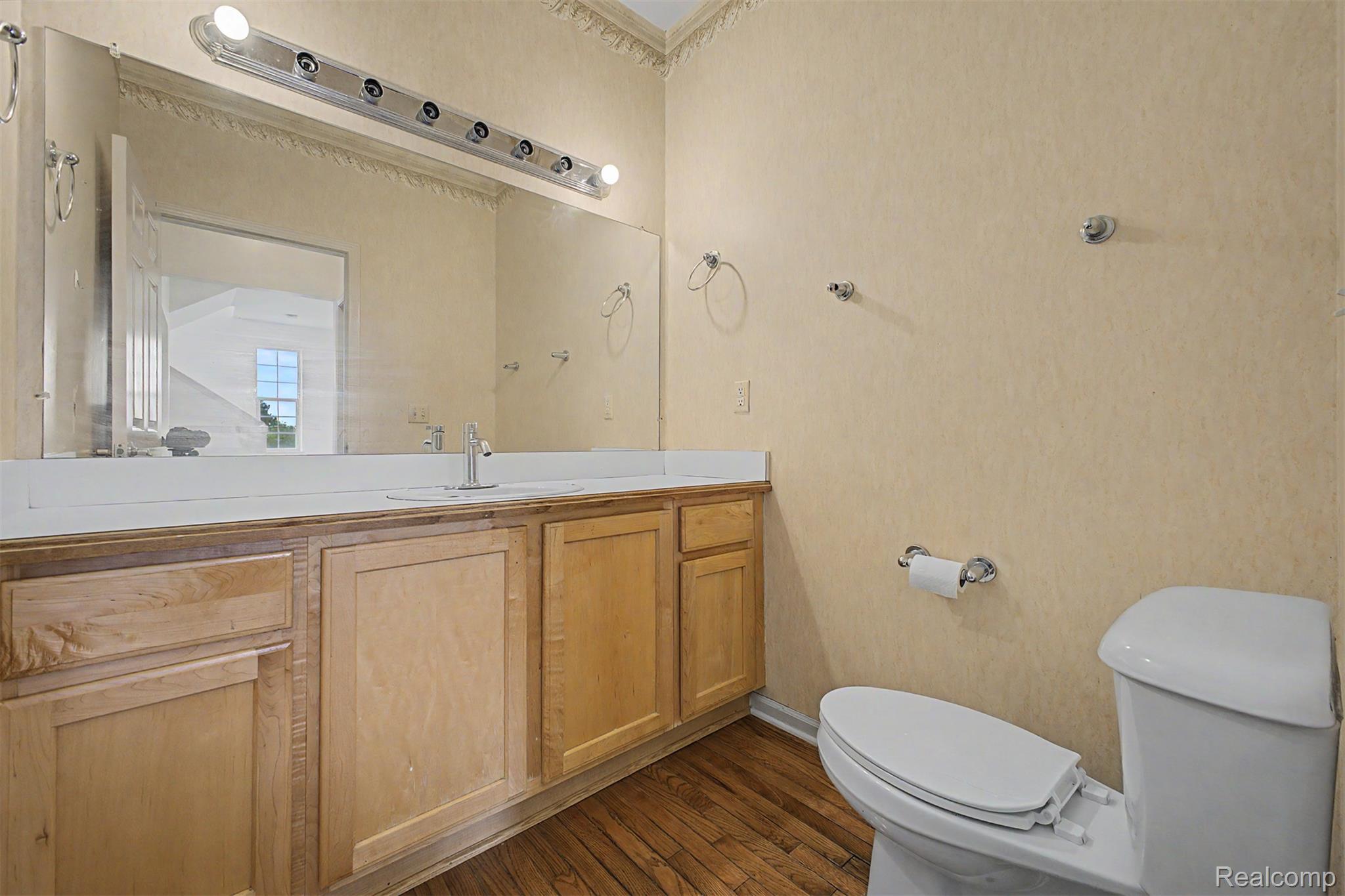 9 Lyons Court Property Photo 12