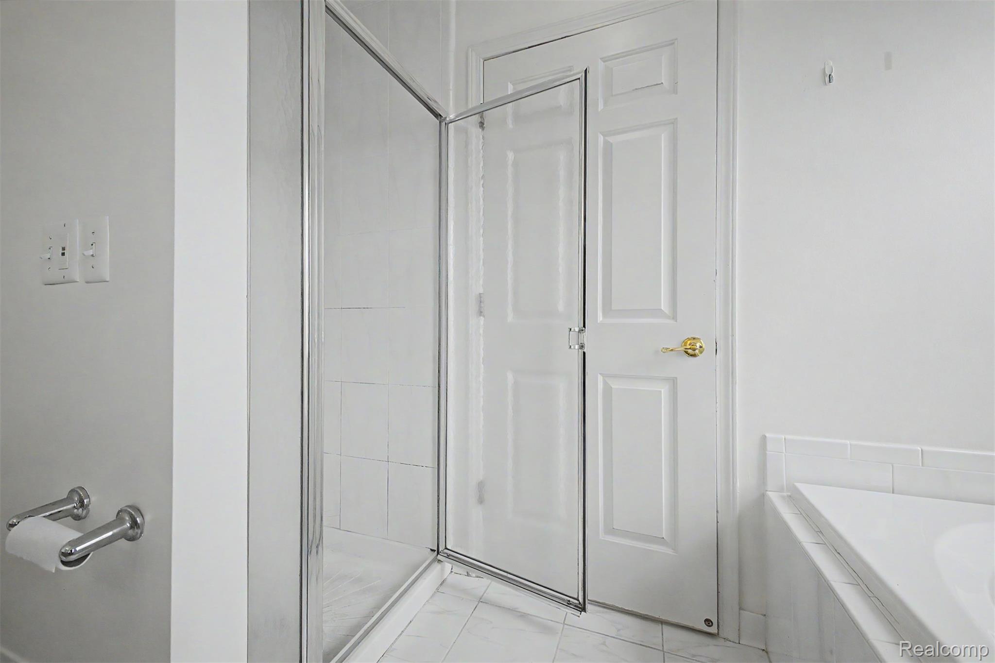 9 Lyons Court Property Photo 27
