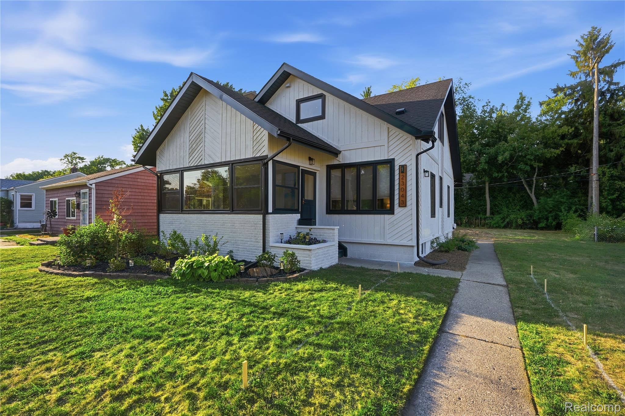 23043 Francis Street Property Photo 1