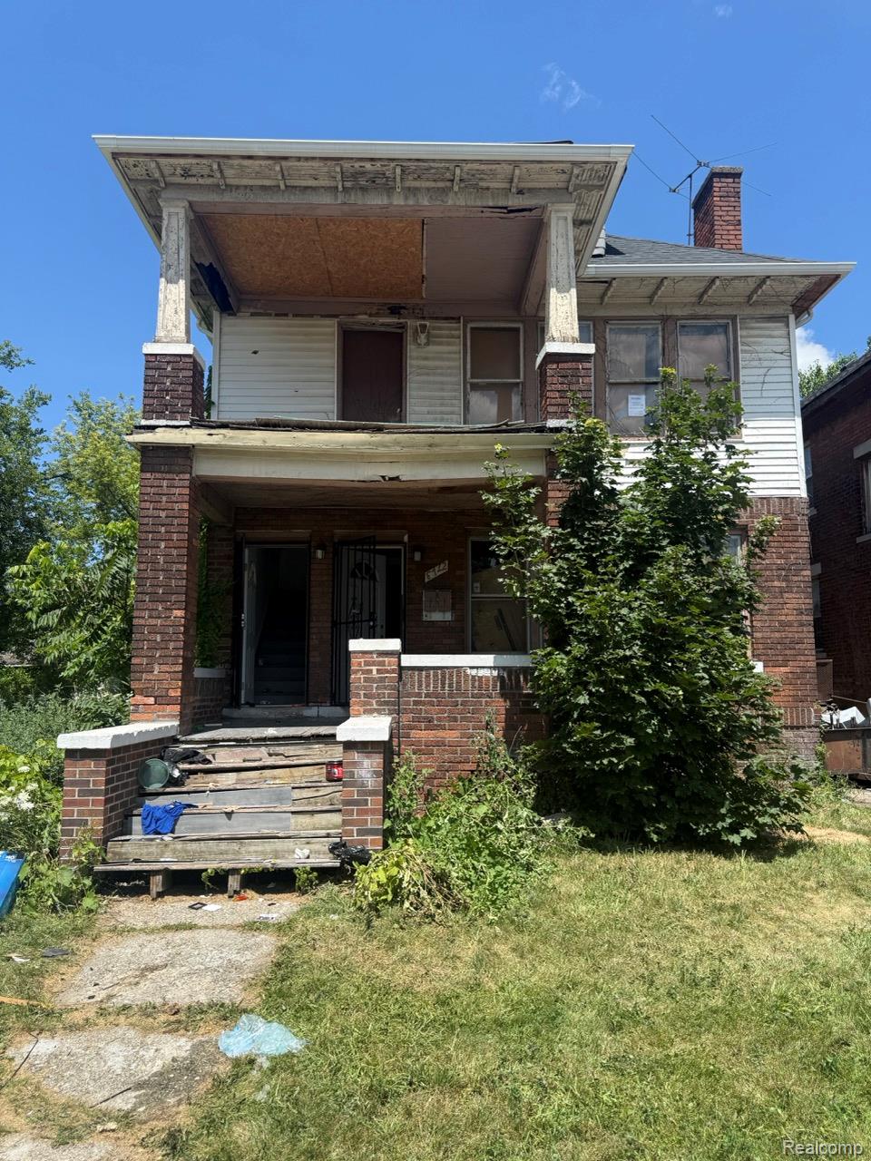 3772 Pingree Street Property Photo 1
