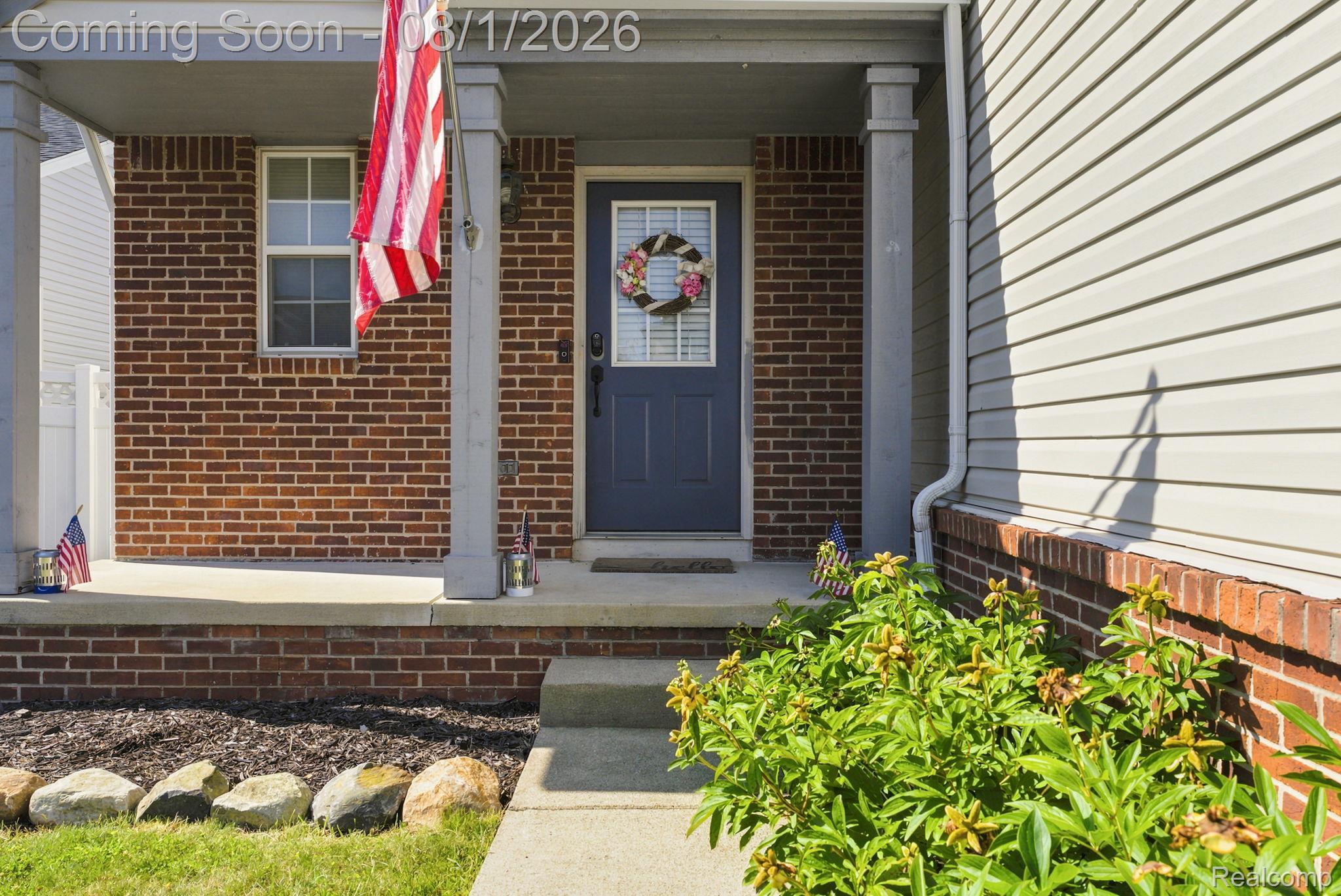 5189 Meadow Crest Circle Property Photo 6