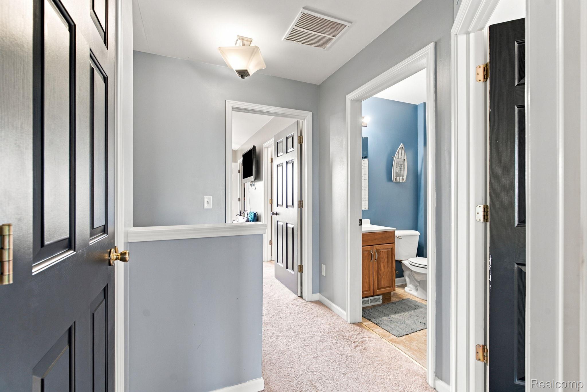 5189 Meadow Crest Circle Property Photo 24