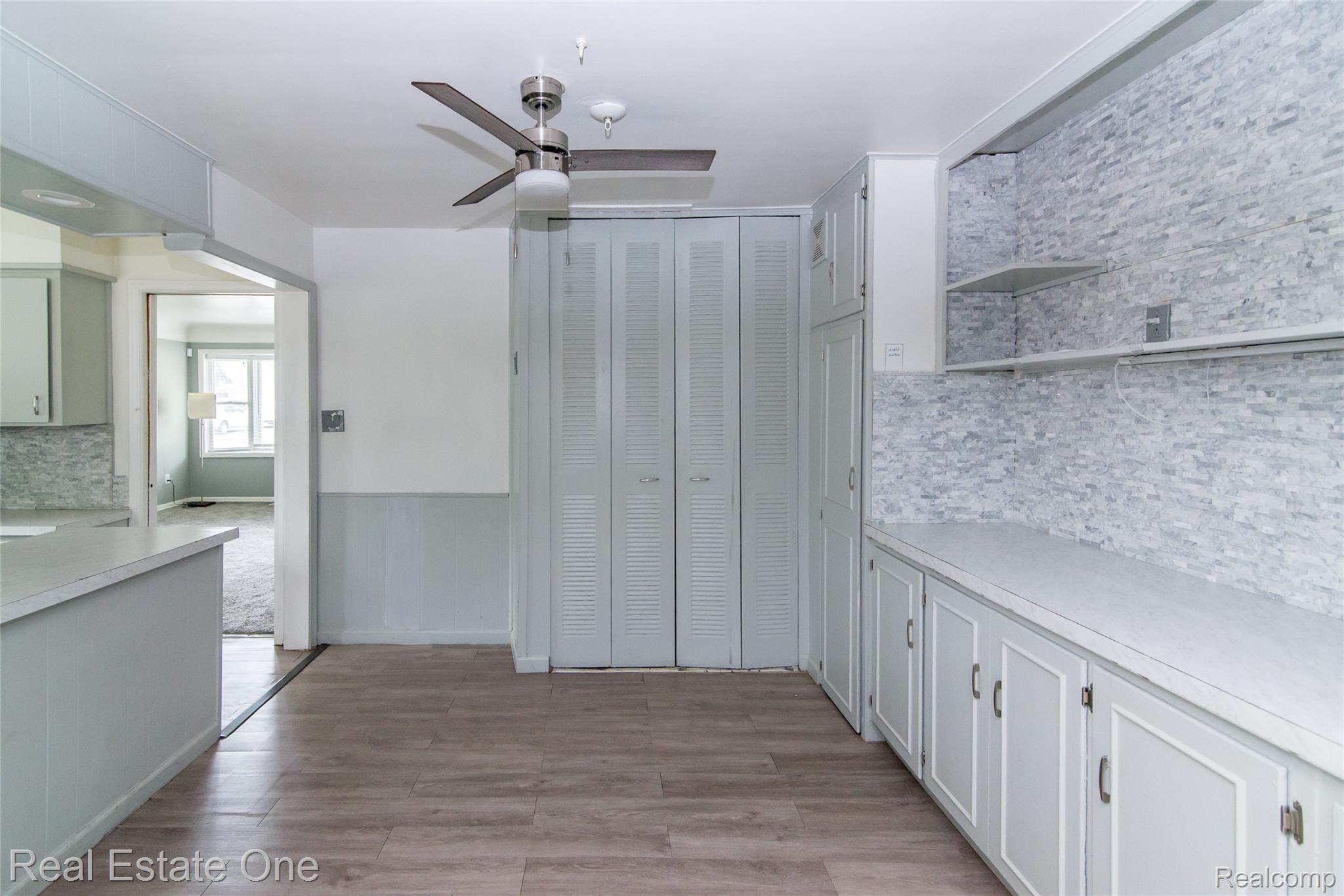 28051 Stuart Avenue Property Photo 17