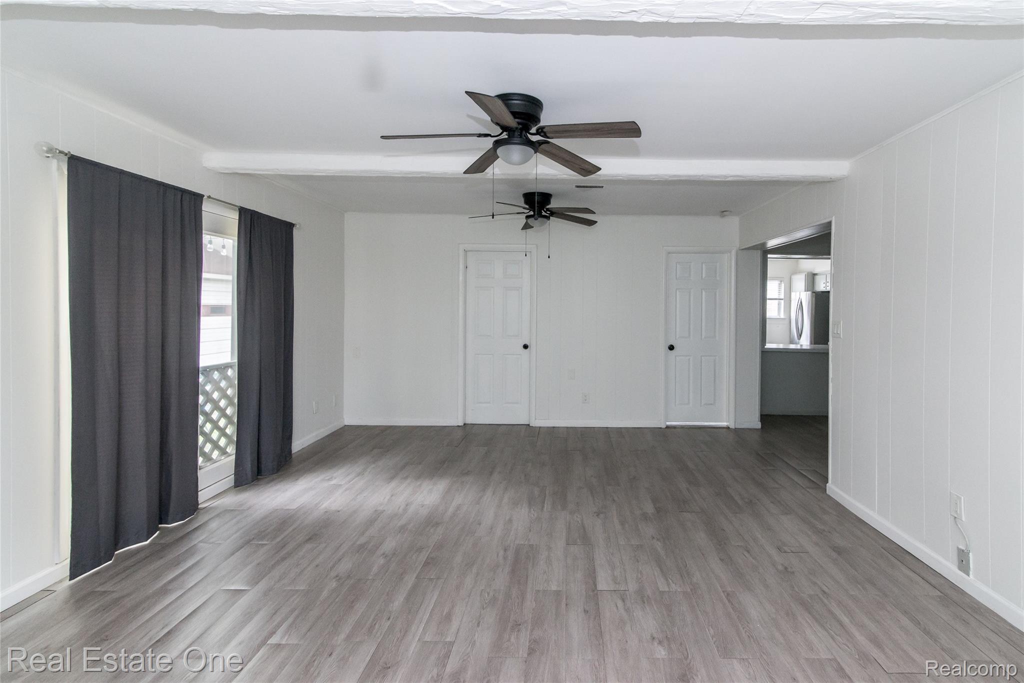 28051 Stuart Avenue Property Photo 20