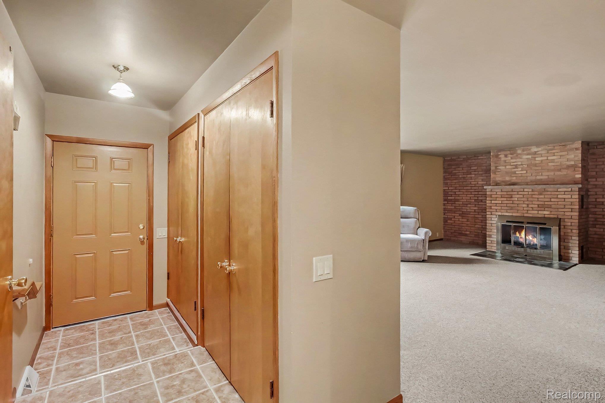 1222 Howe Road Property Photo 7