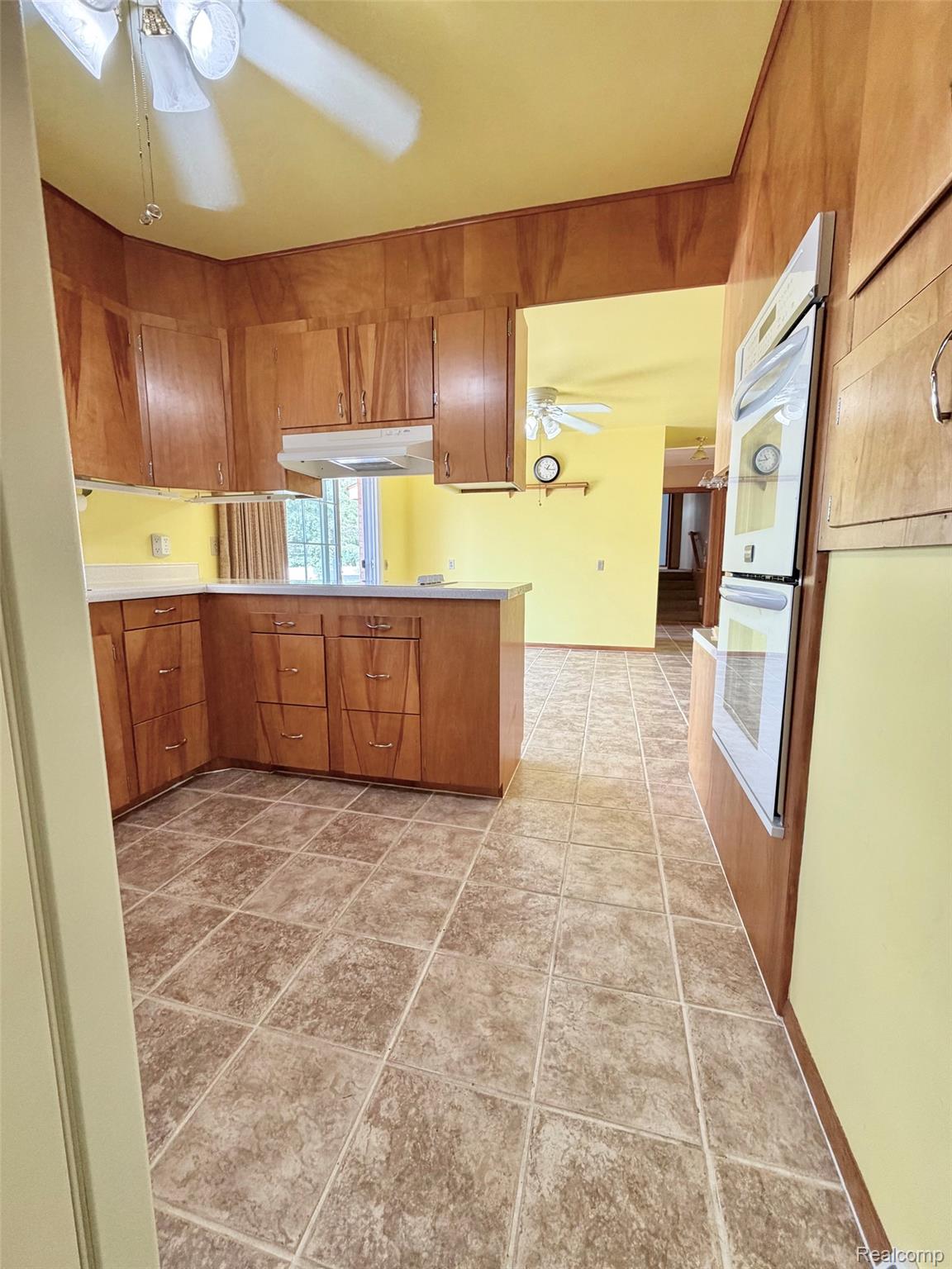 1222 Howe Road Property Photo 15