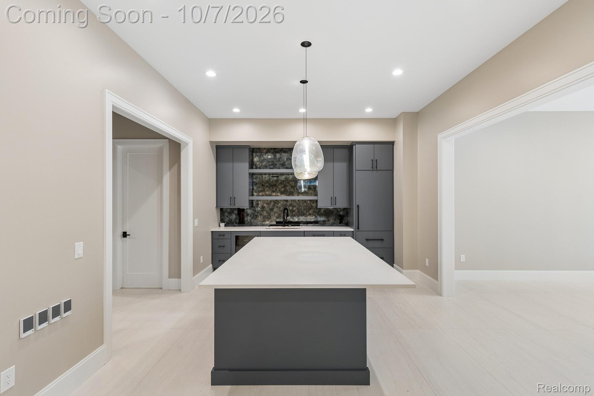 1230 Latham Street Property Photo 42