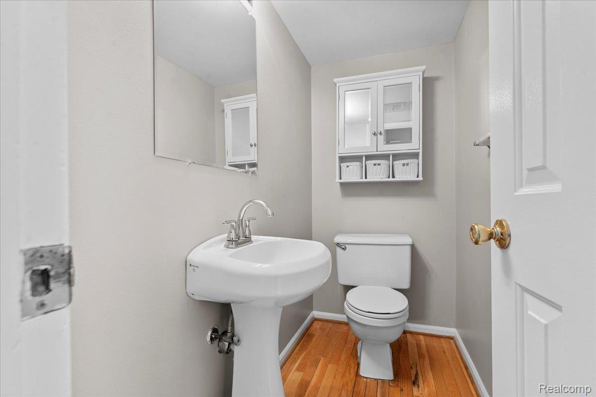 44567 Savery Drive Property Photo 11