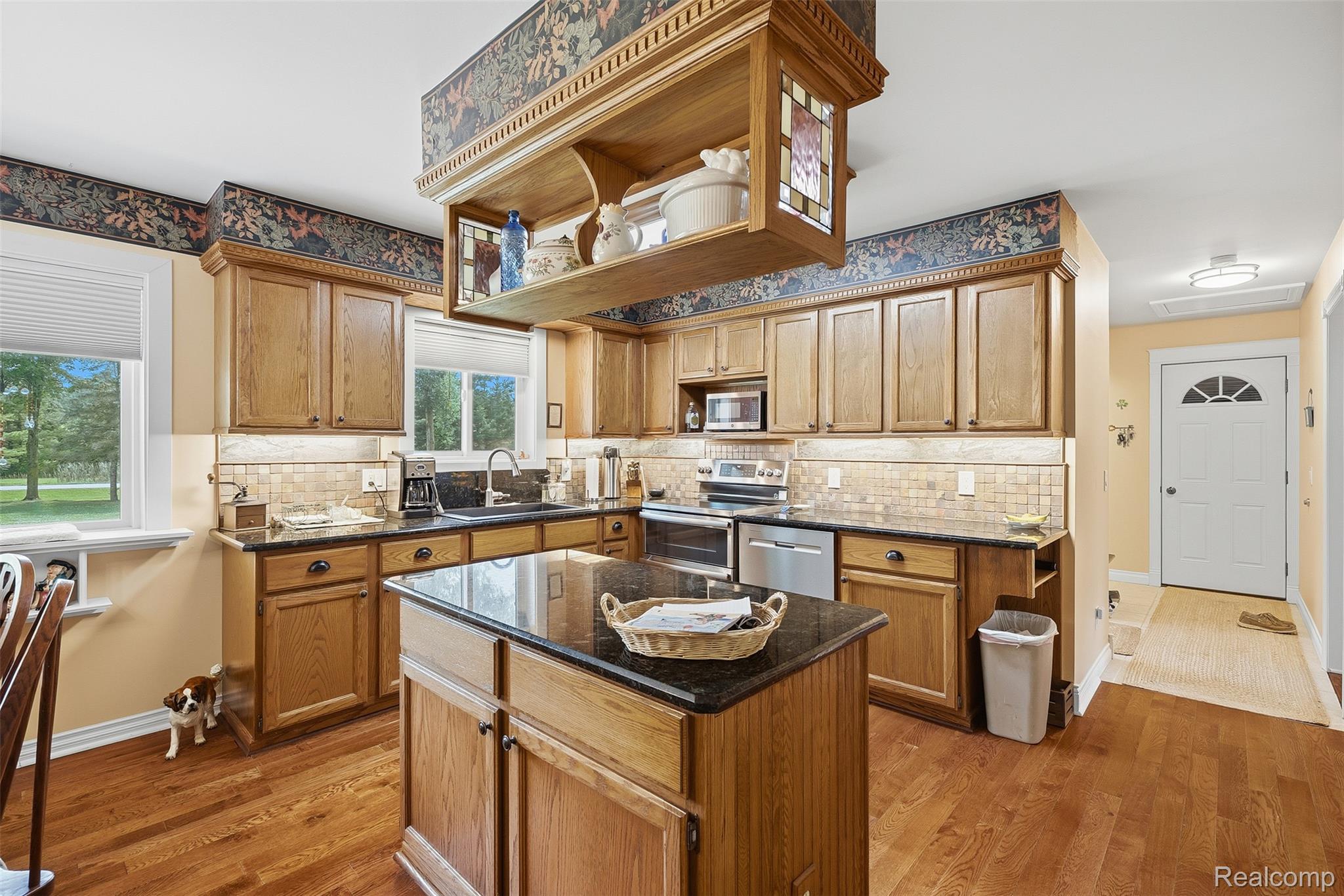 13182 Gilbert Road Property Photo 7