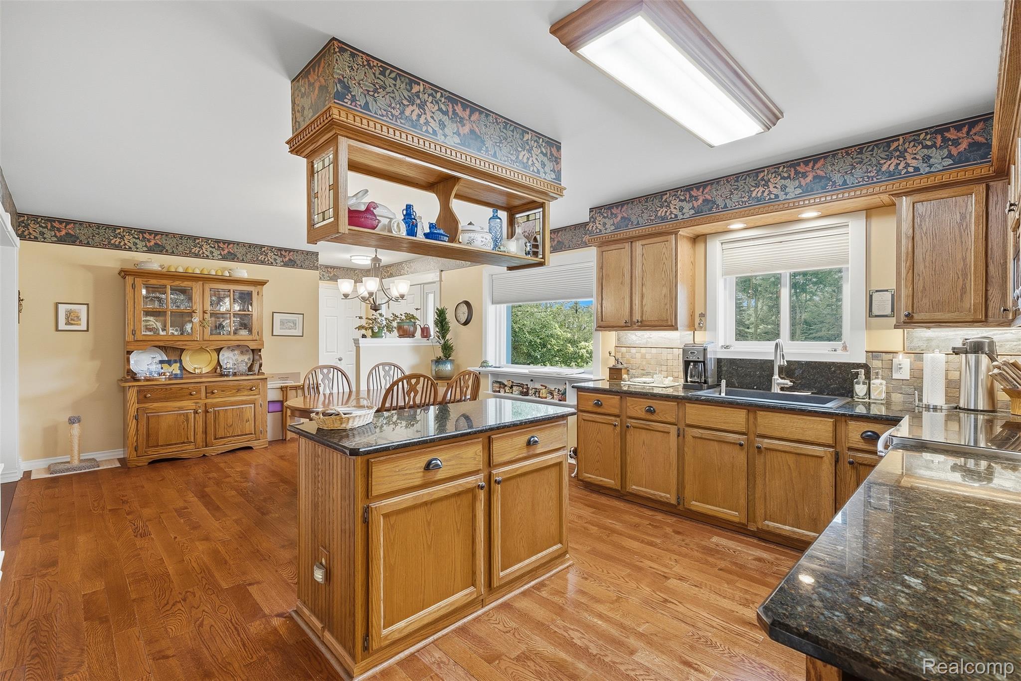 13182 Gilbert Road Property Photo 8