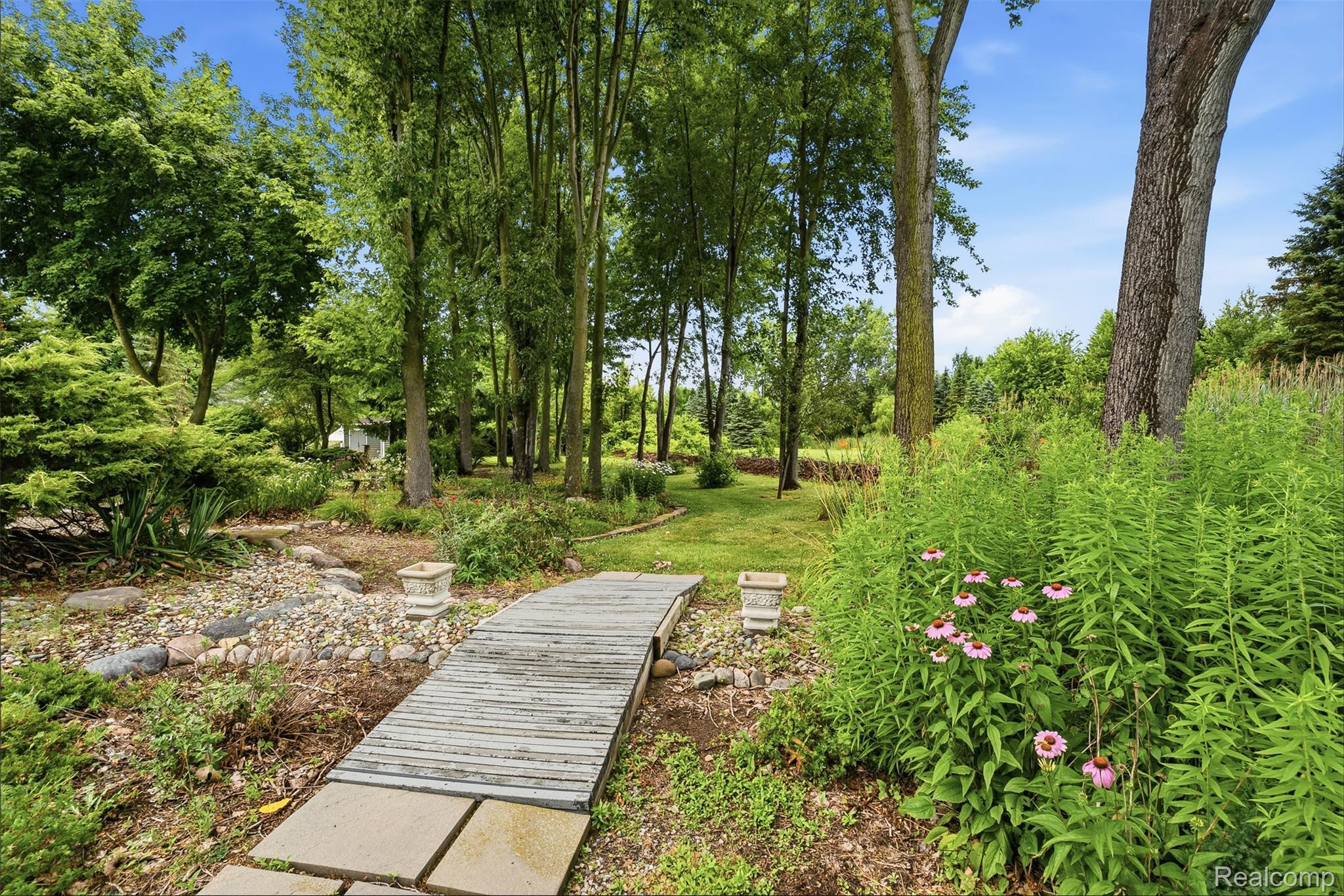 13182 Gilbert Road Property Photo 38